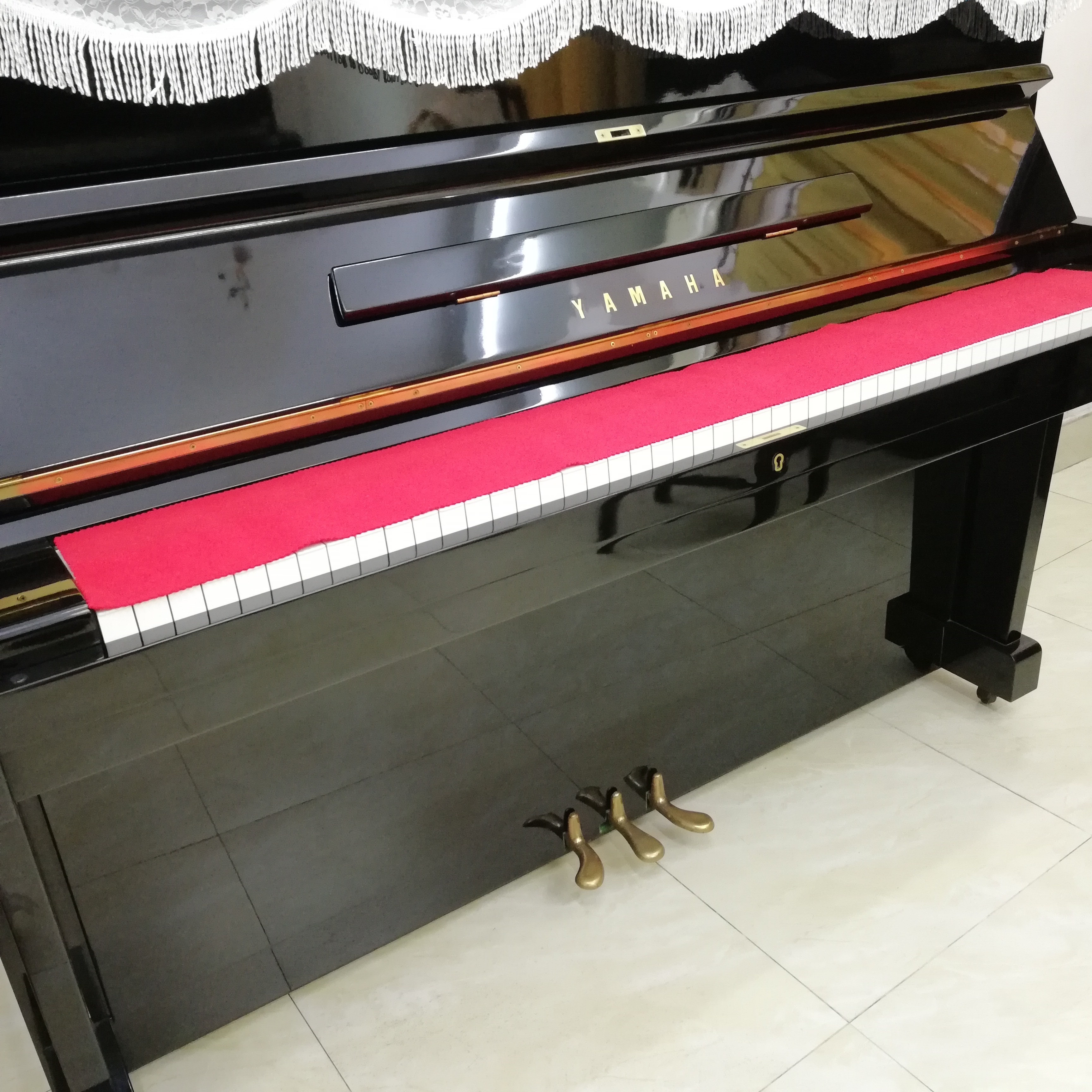 Khăn phủ phím đàn piano của nhật