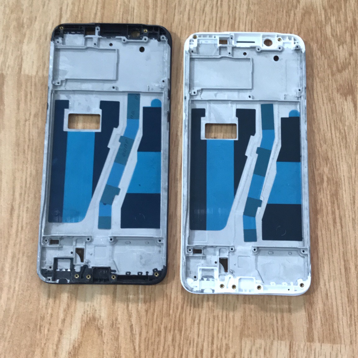 Xương máy điện thoại Oppo A83