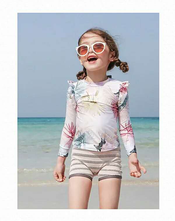 Đồ bơi bé gái tay dài