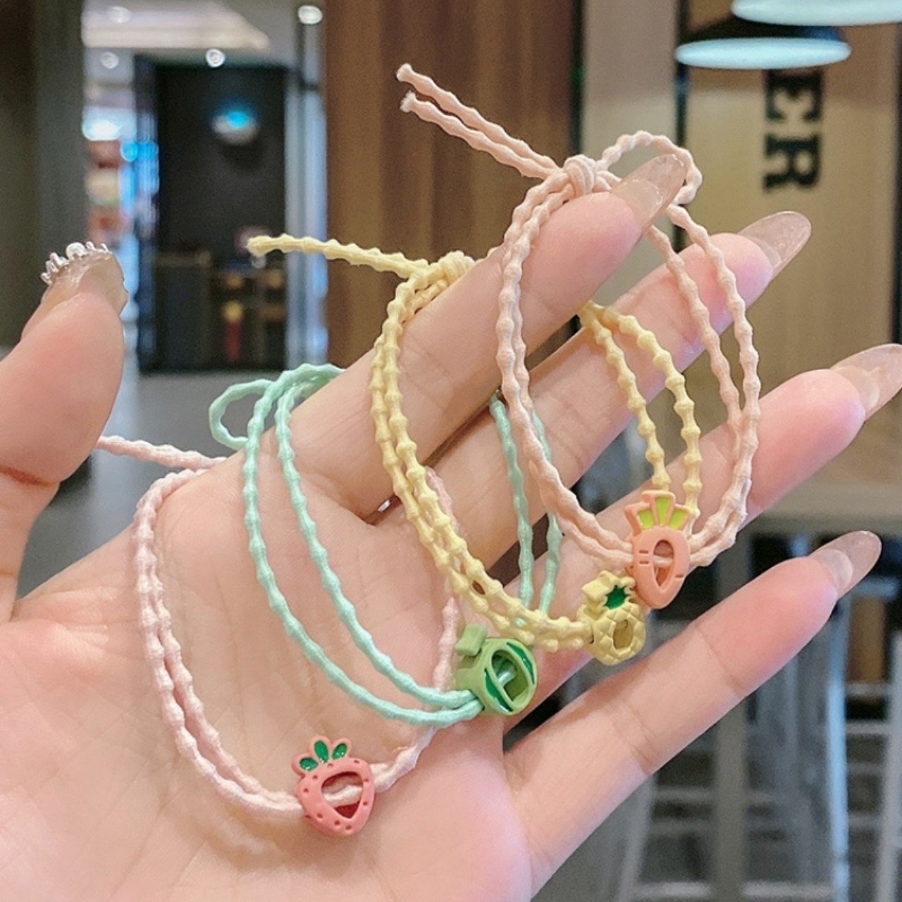 Dây cột tóc ngẫu nhiên - 01 cột