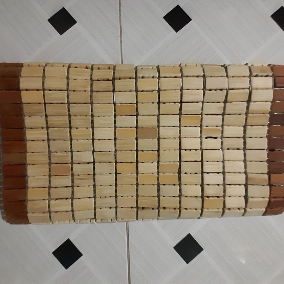 Chiếu trúc cho bé nằm mát lưng dễ ngủ sâu giấc
