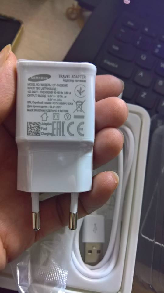 Bộ củ c&aacute;p sạc nhanh Samsung