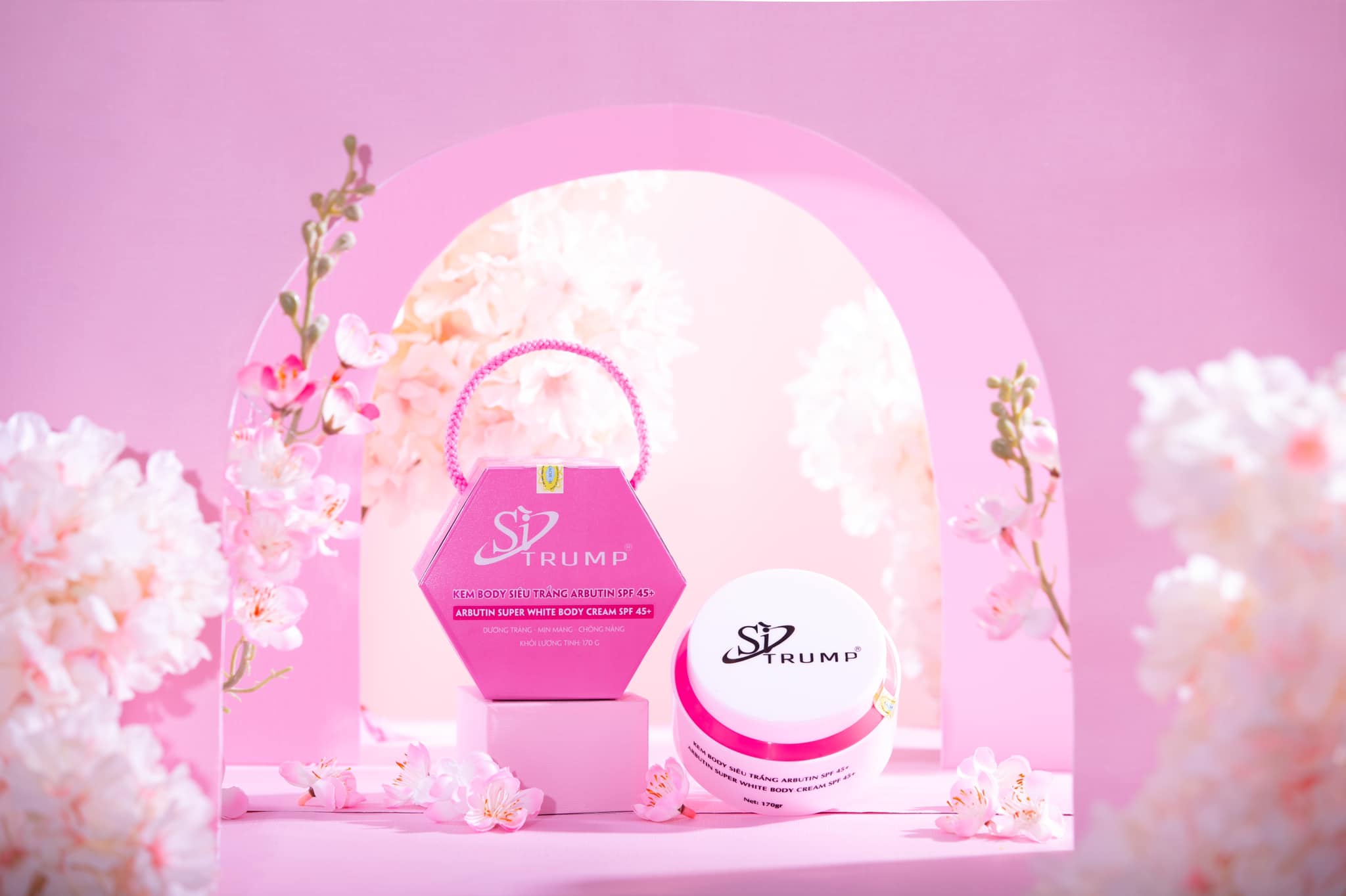 Kem body siêu trắng arbutin spf 45 sì trump