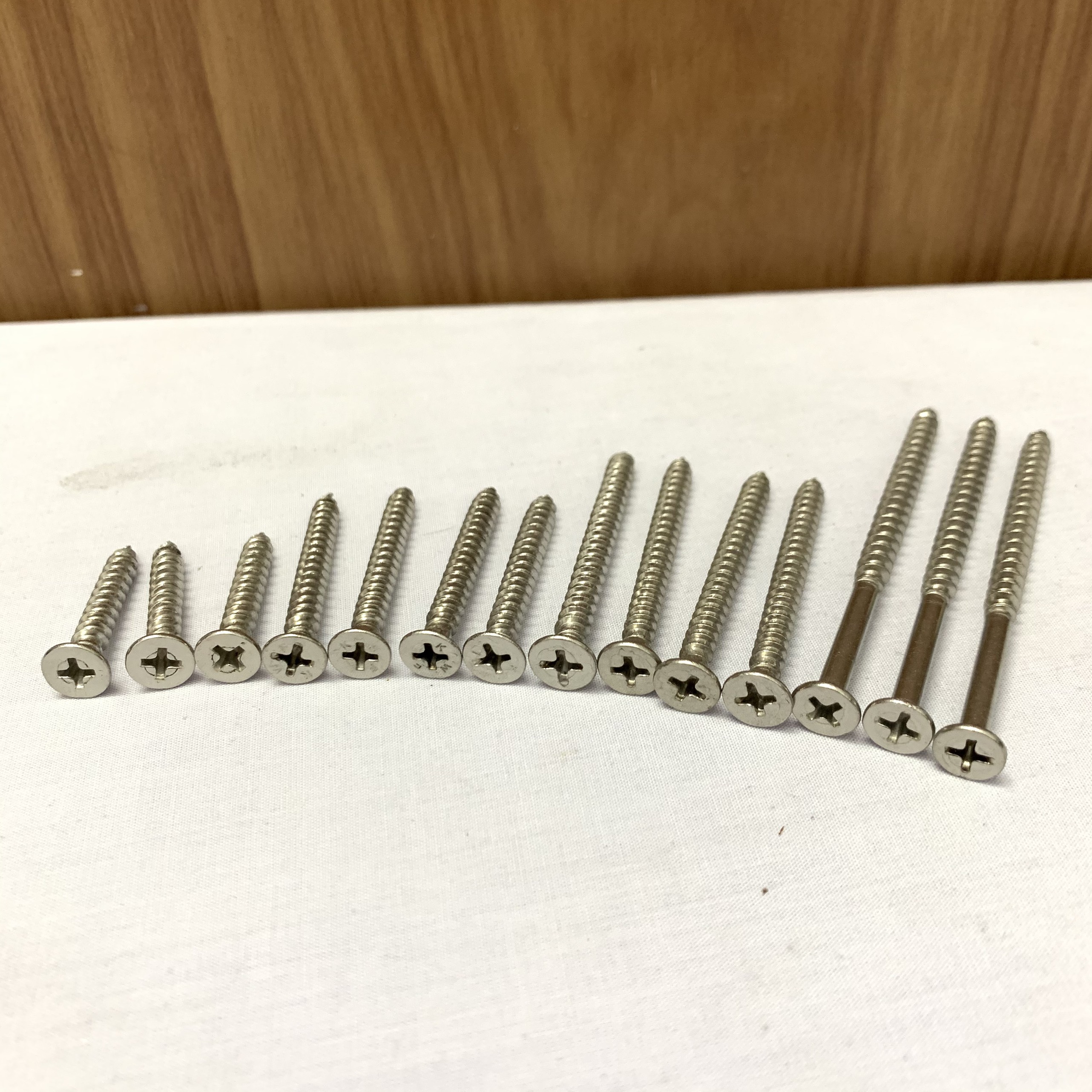 100 gam vít inox 304 phi 5 các độ dài