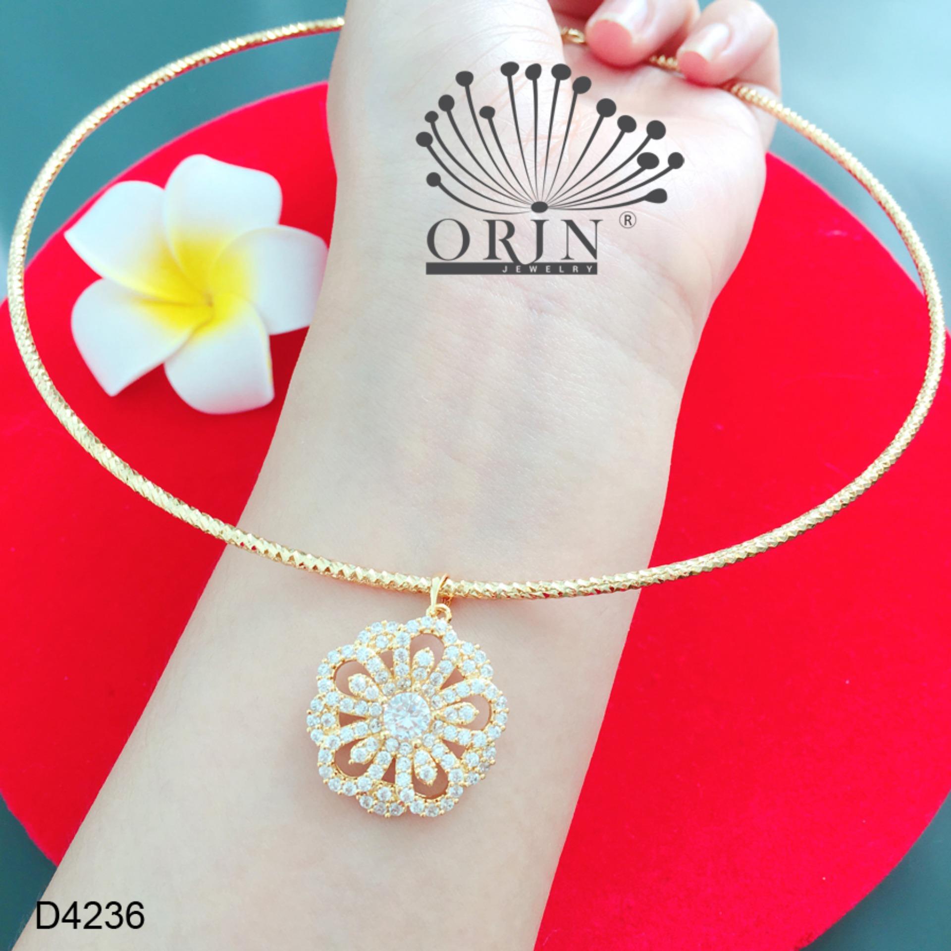 Kiềng cổ dạng nhuyễn bền màu mặt hoa mai nhụy 5 cánh đính đá thiết kế cao cấp Orin D4236 - Long Tien