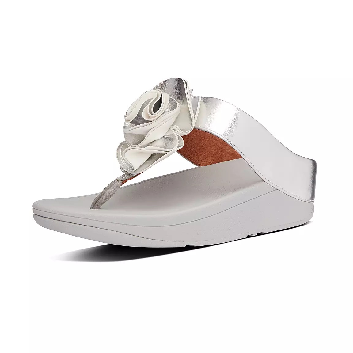 Dép xỏ Fitflop bông hoa