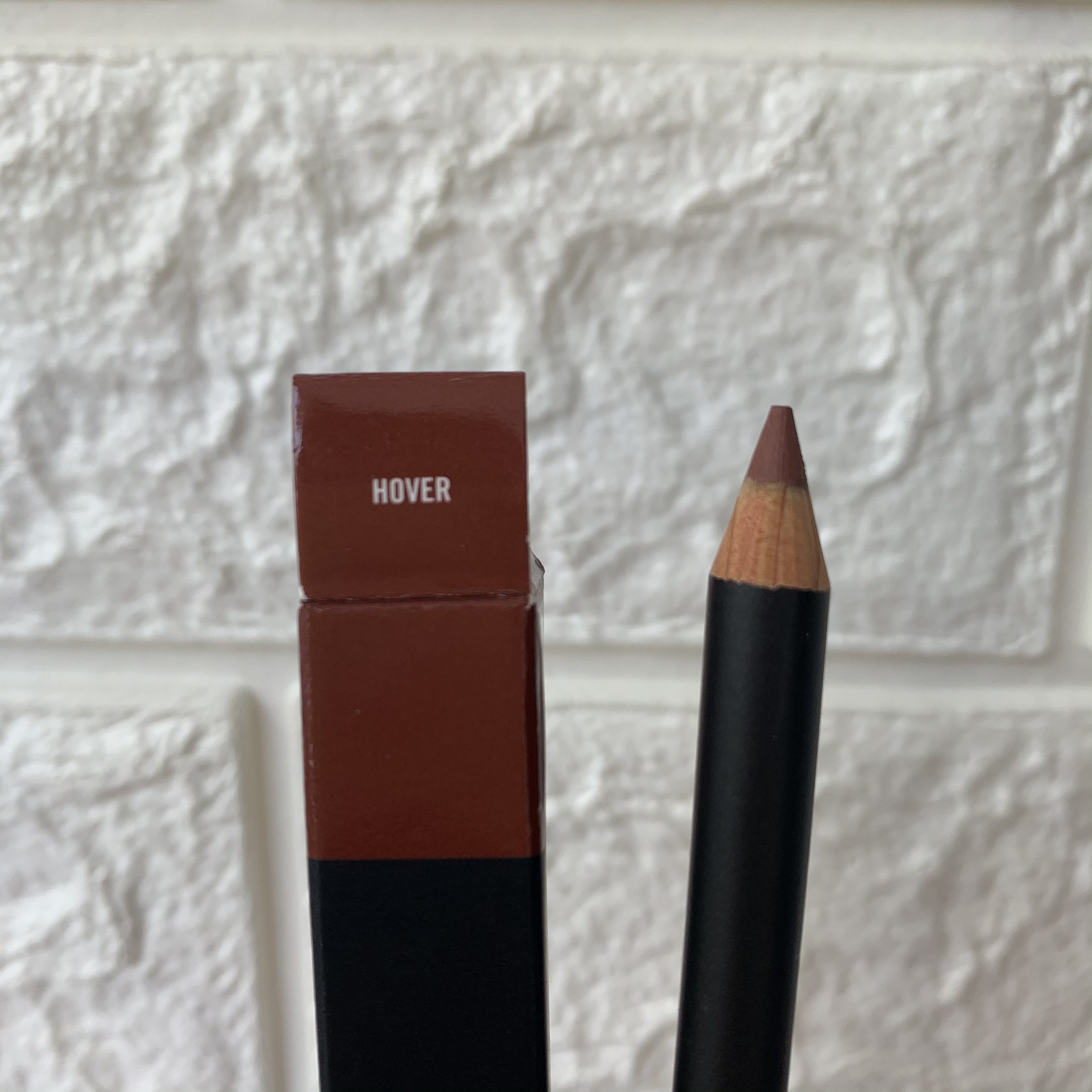 Chì kẻ môi màu hover - mac - lip pencil crayon a levres 1.45g