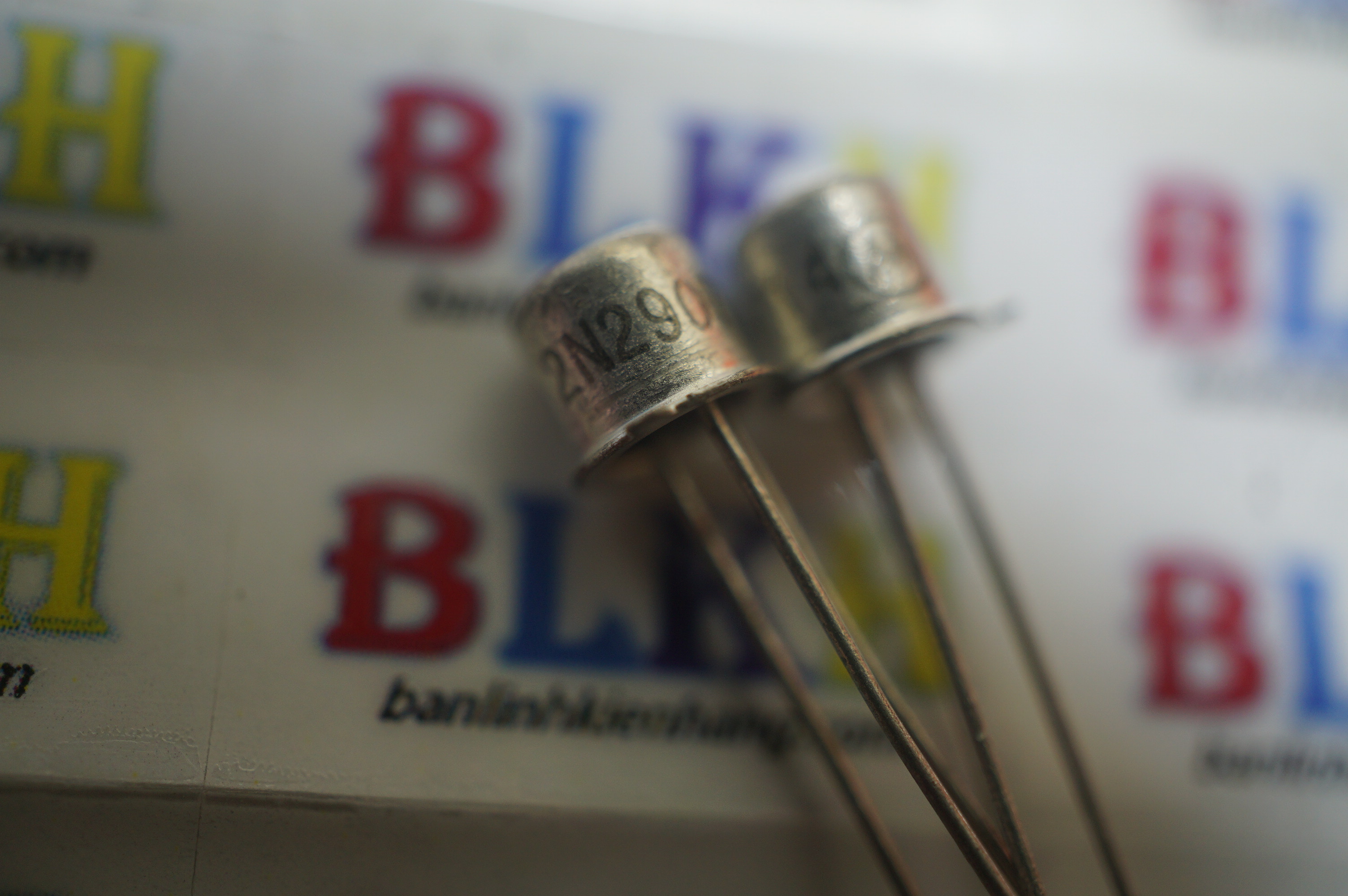 Ic transistor pnp 2n2907 60v 600ma to-18 chính hãng motorola