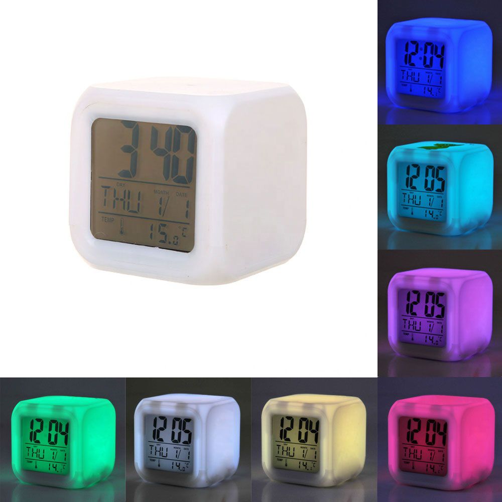 Đồng Hồ báo thức Để Bàn Hình Vuông Đổi Màu - đồng hồ trang trí -Đồng hồ báo thức - Đồng hồ hình thú siêu cute- Đồng hồ để bàn trang trí - Đồng hồ để bàn đẹp - dong ho de ban -dong ho bao thuc