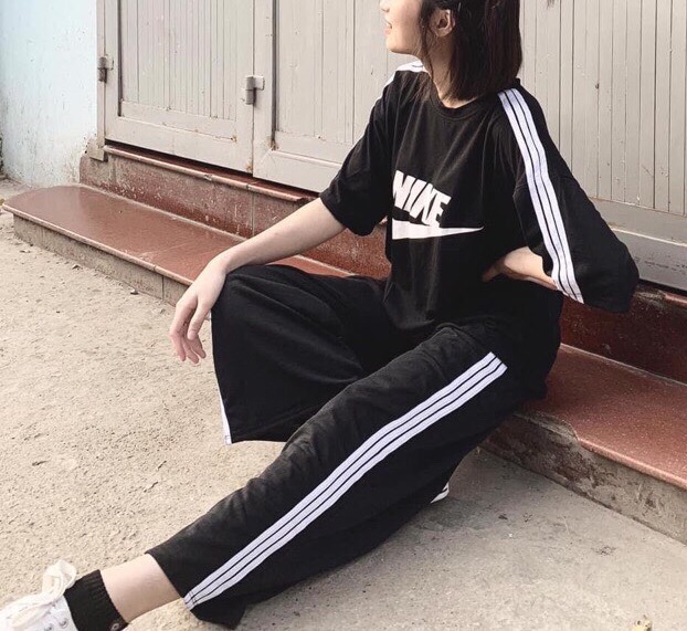 QUẦN ỐNG RỘNG KẺ 3 SỌC THỜI TRANG 1989