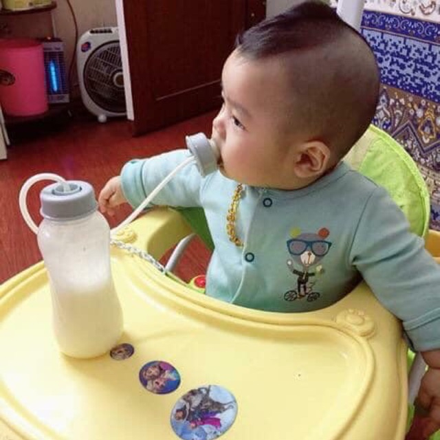 Bình ty rảnh tay cho bé 330ml