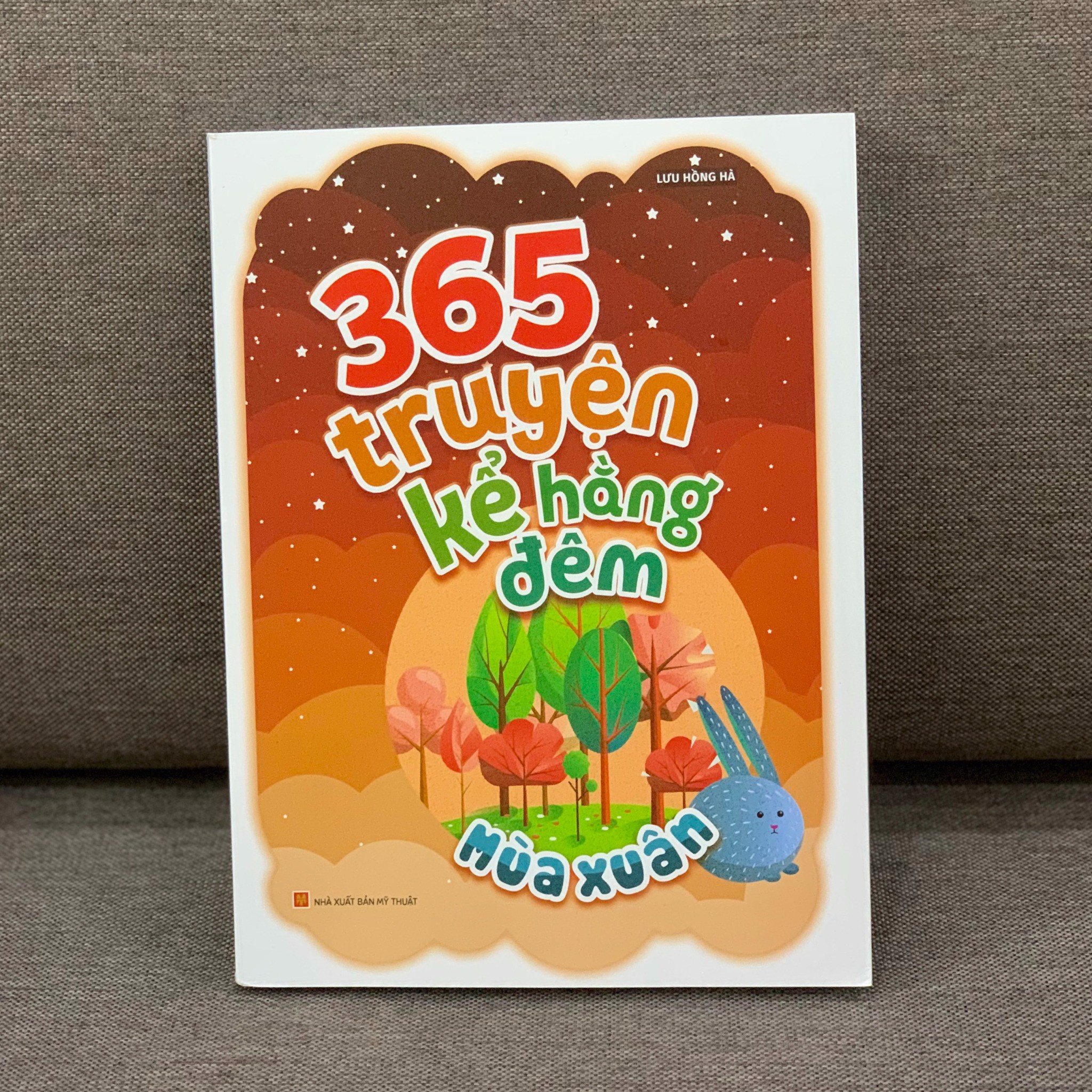 Sách: 365 truyện kể hằng đêm - mùa xuân