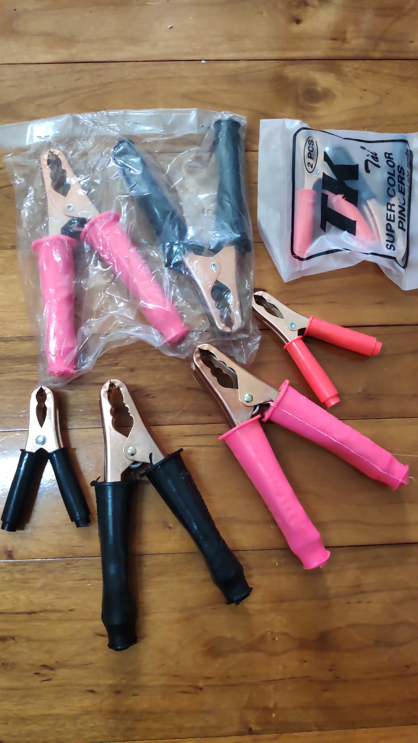 Kẹp bình ắc quy các loại , loại to