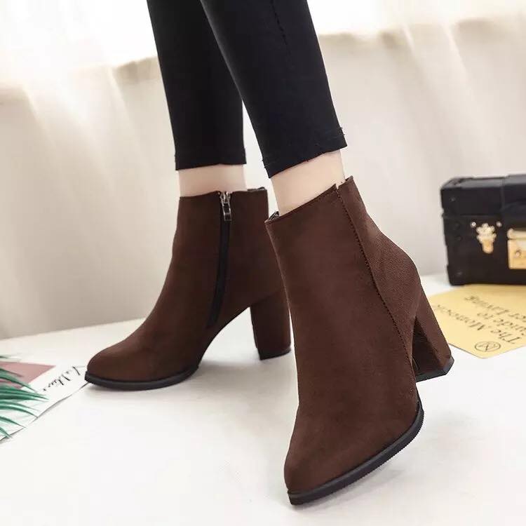 Giày boot nữ dây kéo hàng nhập - BN204, sản phẩm đa dạng về mẫu mã, kích cỡ, đảm bảo về chất lượng sản phẩm, cam kết an toàn sức khỏe người sử dụng