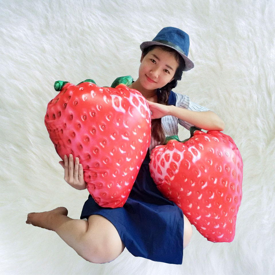 Gối ôm hình quả dâu tây in 3d gối ôm trái cây gối ôm hoa quả y thật gối ôm quà tặng sinh nhật cho bé gái