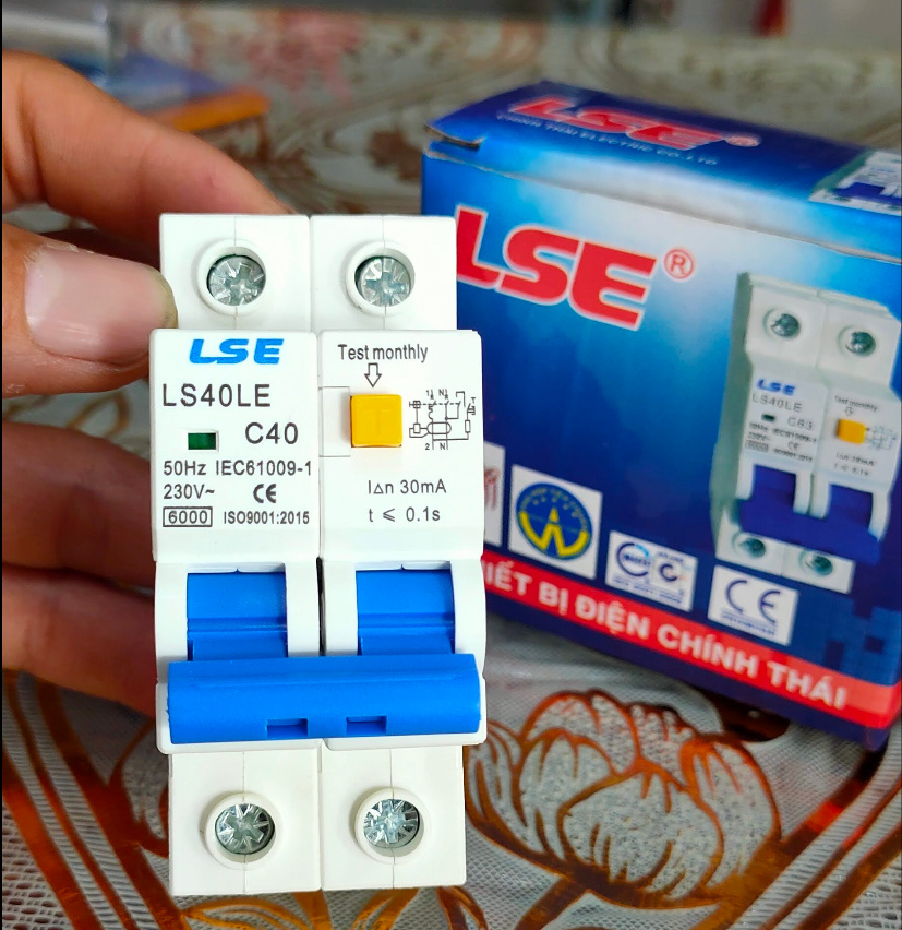 CẦU DAO CHỐNG GIẬT CHỐNG RÒ RCBO LS40LE