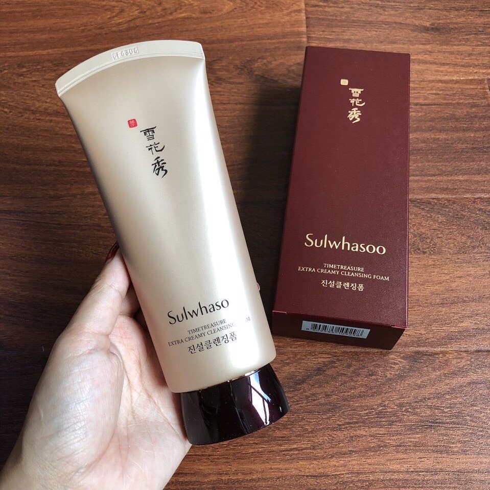 Sữa rửa mặt chống lão hóa Sulwhasoo thông đỏ Timetreasure Extra Creamy Cleansing Foam