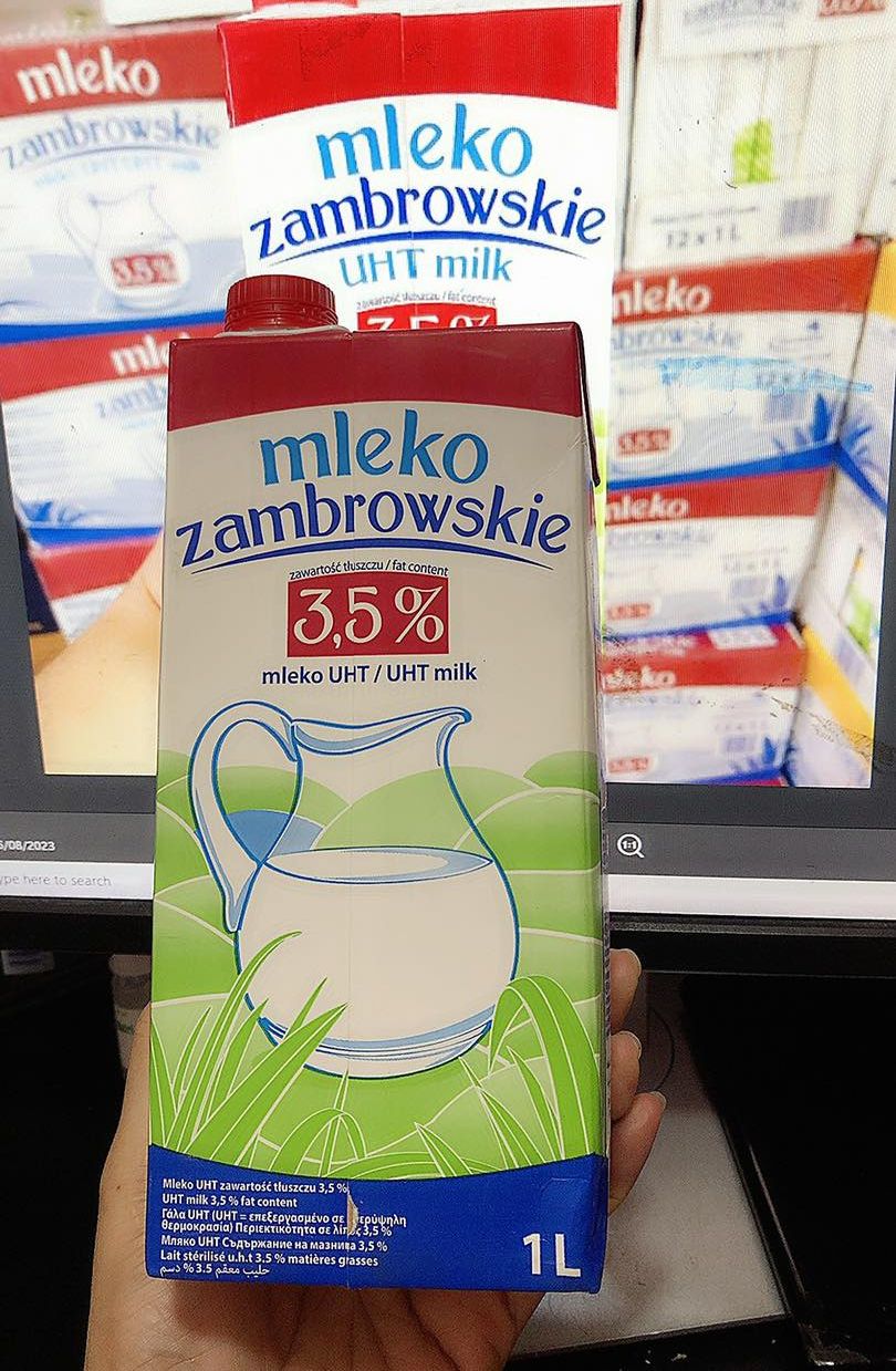 Sữa tươi tiệt trùng Mleko Zambrowskie 3.5% béo 1L - Date 19 05 2024