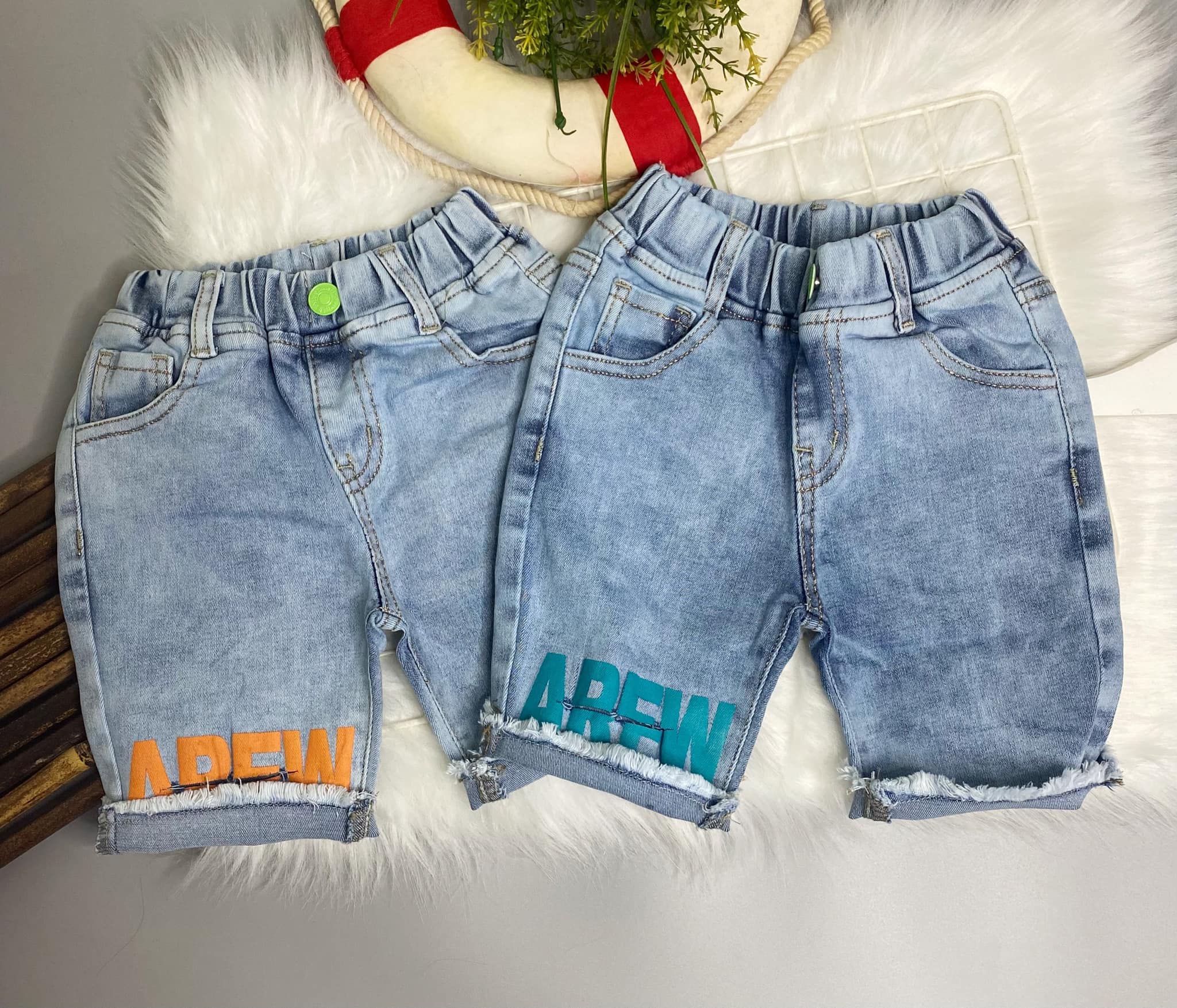 Quần jeans lửng STARKIDS cho bé trai size 10-45kg chất jeans nhập mềm mịn siêu sãn