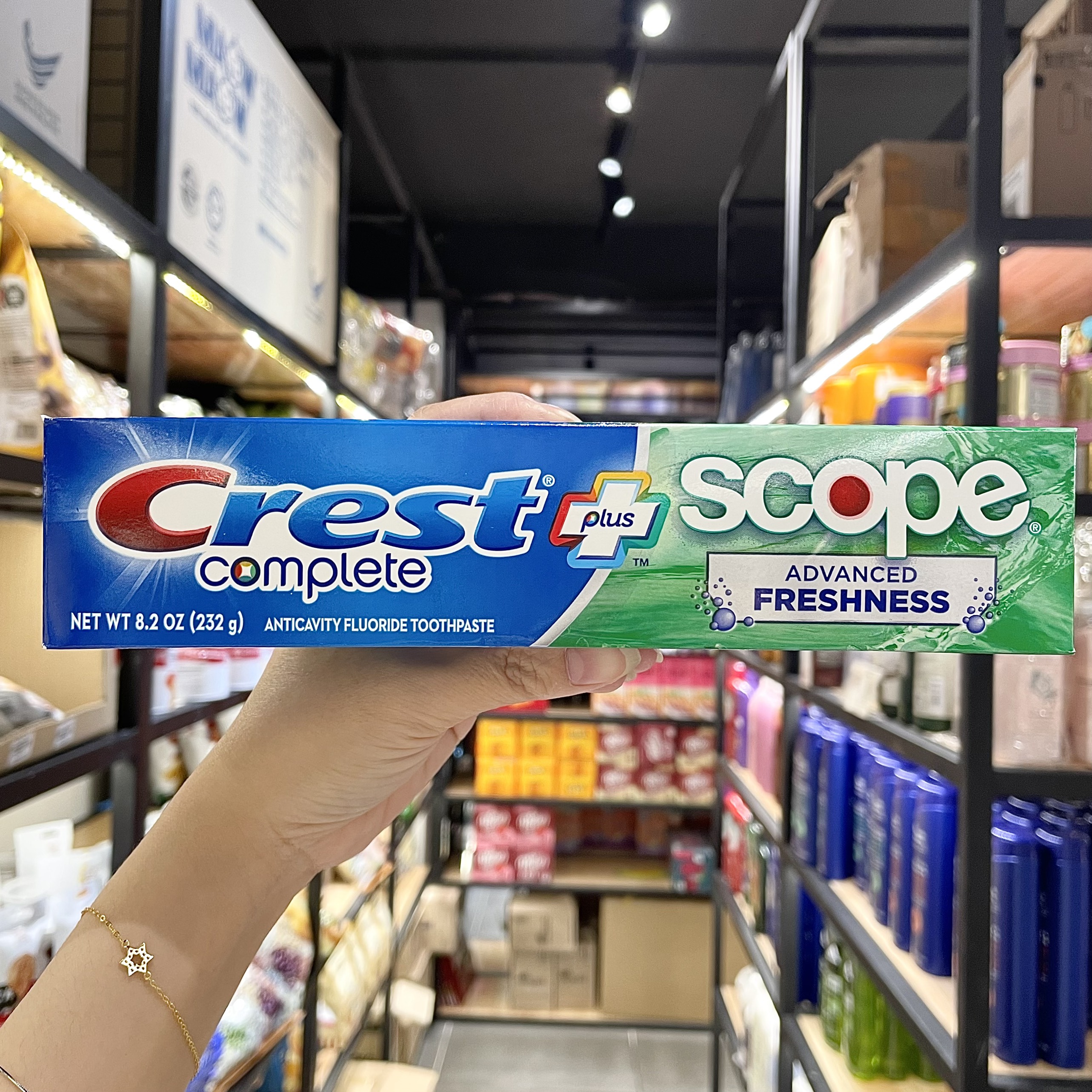 Kem Đánh Răng Crest Complete Multi Benefit Whitening Scope Outlast 232g Hàng Nhập Mỹ Làm Trắng Sâu Vào Bên Trong Giúp Làm Trắng Vượt Trội