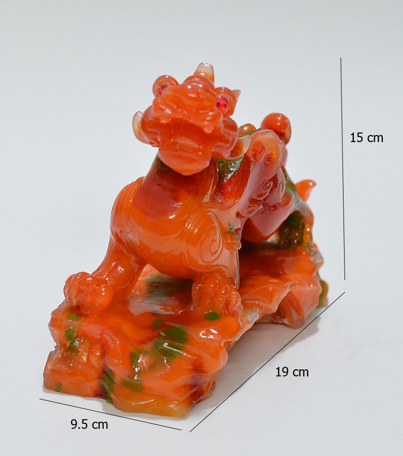 [HCM]Tỳ hưu đá màu tứ quý có đế