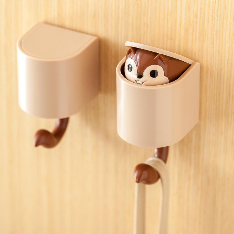 Móc dán tường hình sóc dễ thương, Hoạt Hình Sóc Móc Đa Năng Dán Tường Móc Khóa Dễ Treo, Móc Dán Tường Chịu Lực Hình Sóc Thụt Đầu Siêu Đáng Yêu, Móc treo sóc bay siêu cute
