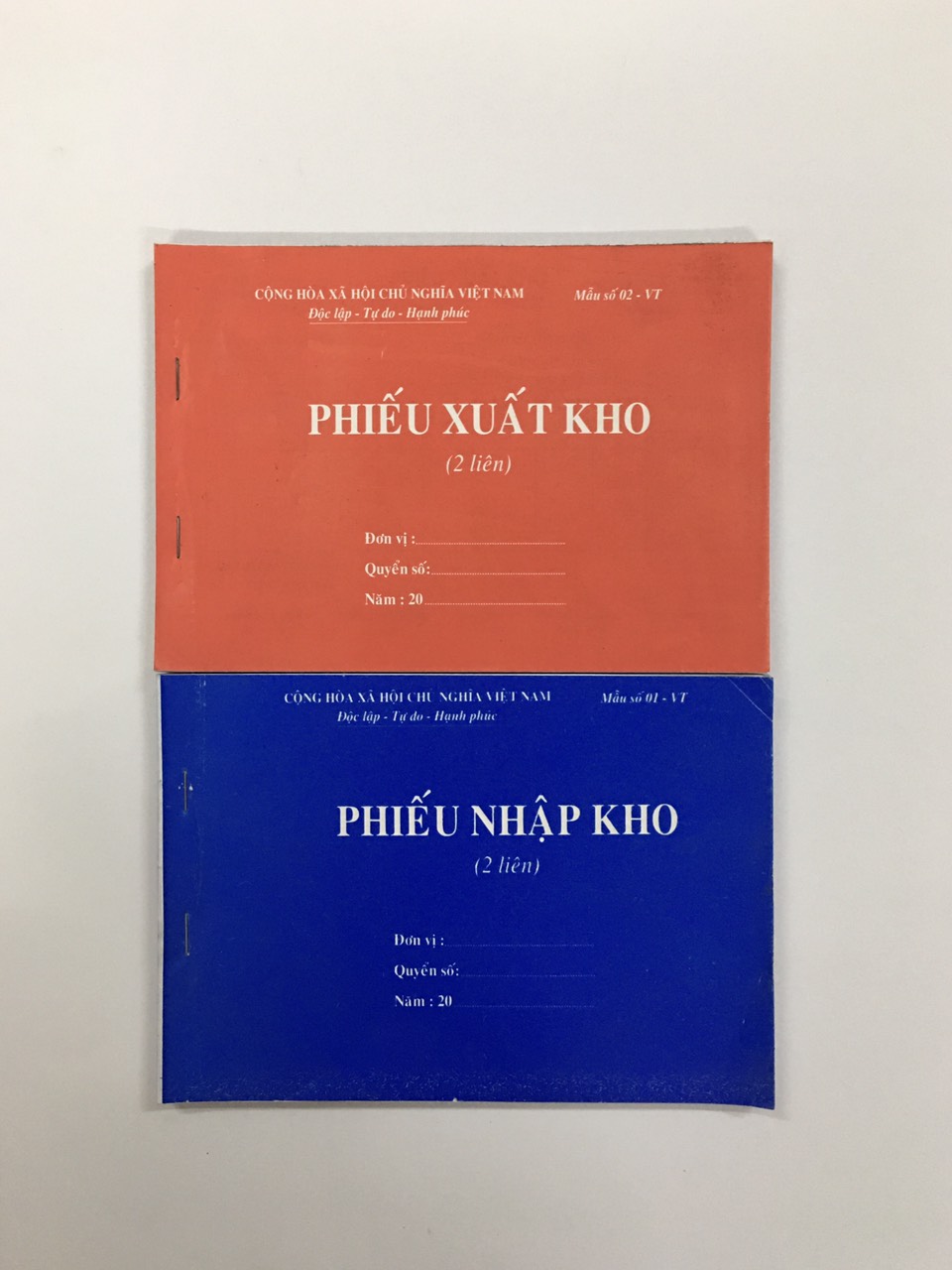 Phiếu Xuât Kho/Nhập Kho 2 liên A5 loại dày 100 tờ