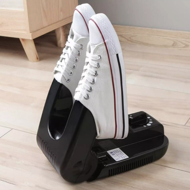 Máy sấy giày cao cấp diệt khuẩn, khử mùi hôi, làm khô giày siêu tiện dụng