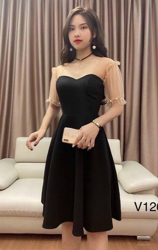 Đầm xòe tay ngắn phối voan đính cườm siêu xinh