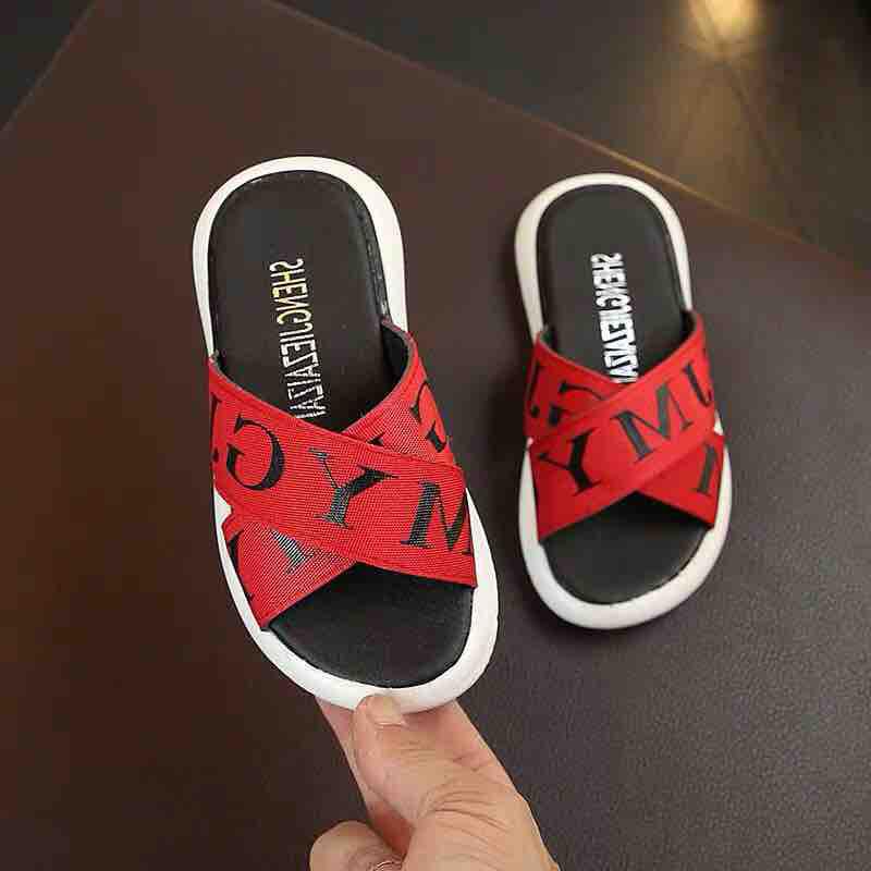 Dép quai chéo đế bánh mì trẻ em