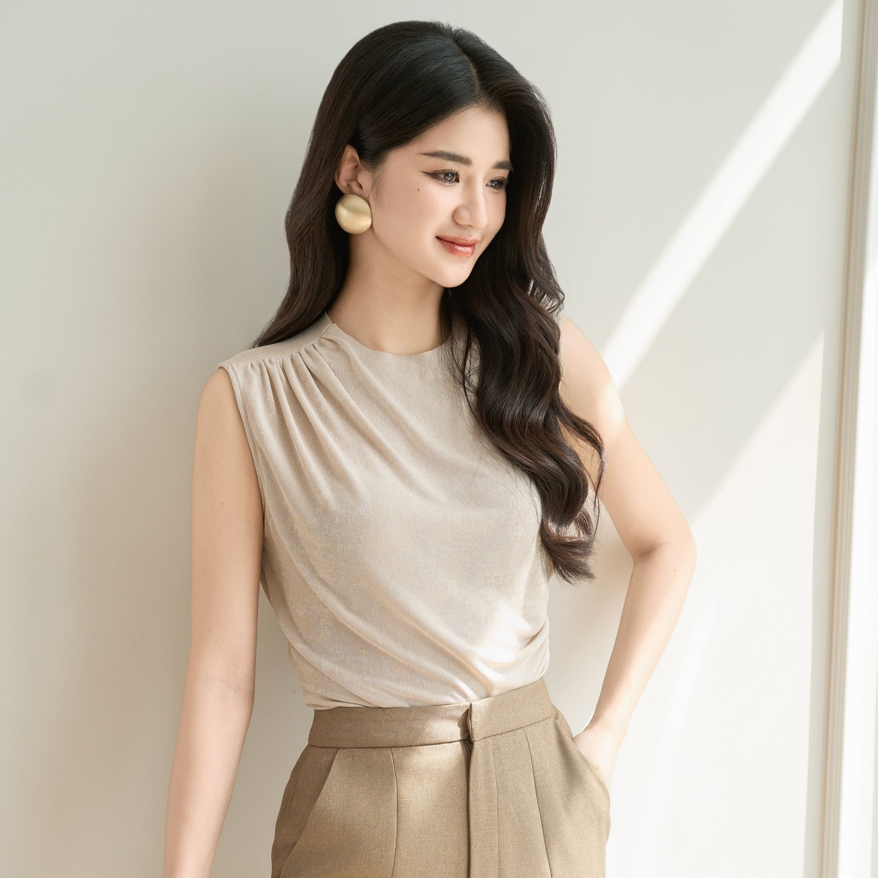 Olv - áo milcah beige top