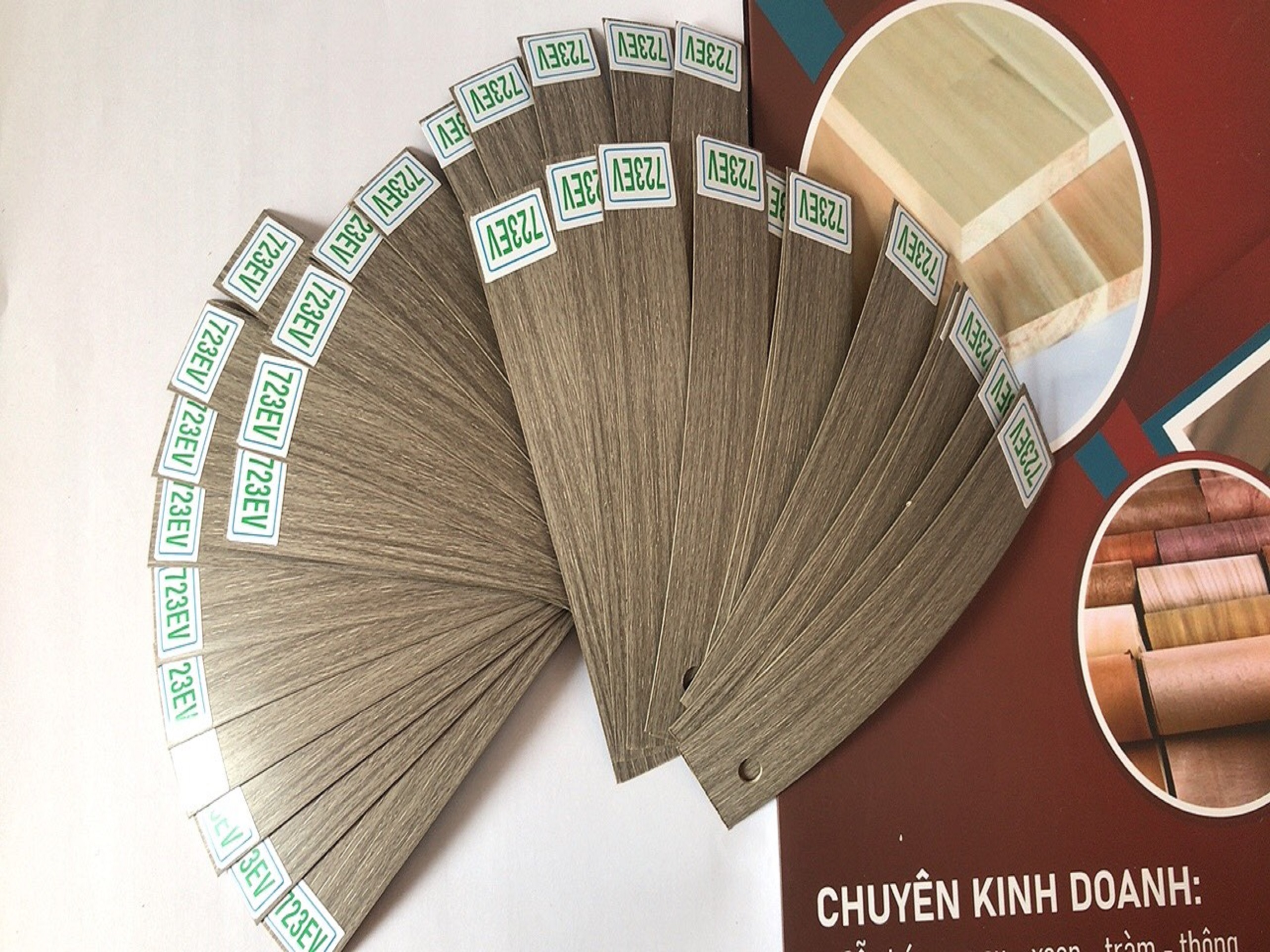 [HCM]MÃ 723EV NẸP GỖ PVC DÁN CẠNH CUỘN CHỈ NẸP NHỰA BO BÀN VIỀN CẠNH TỦ GỖ 100M*21MM