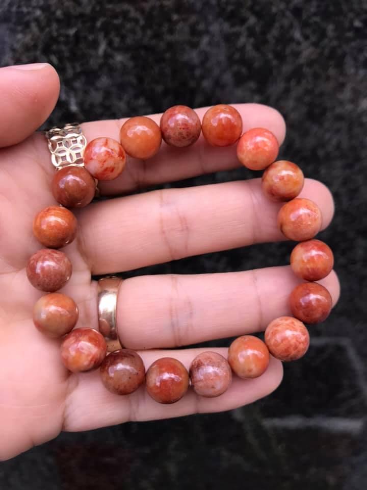 Vòng tay san hô đỏ thiên nhiên size 10ly