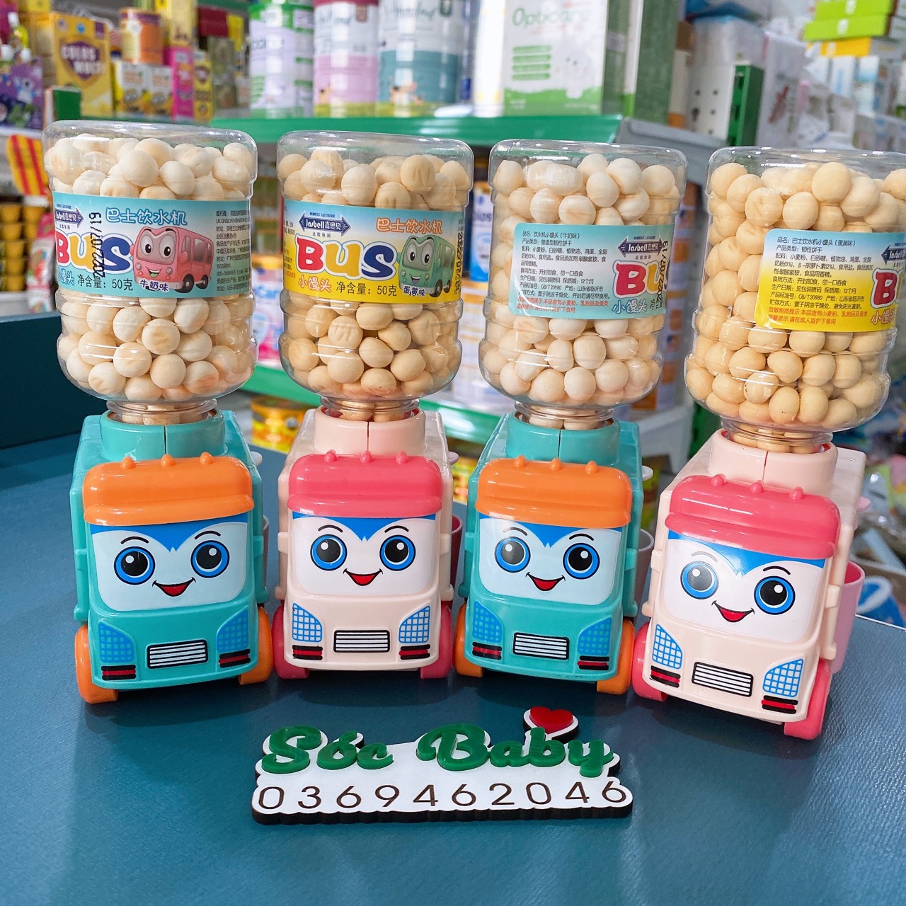 Bánh men sữa hình xe bus bình nước kèm cốc uống 50g - SÓC BABY