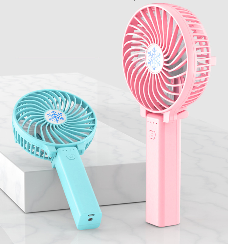 quạt mini cầm tay có 3 cấp độ