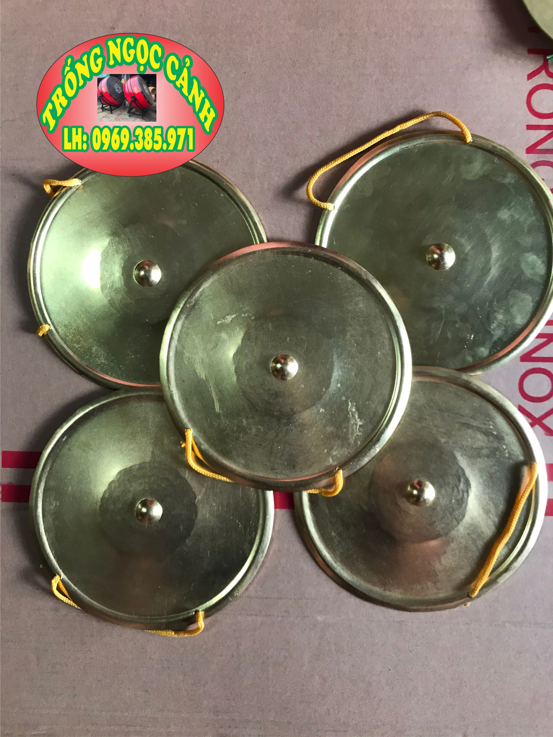 Chập cheng đồng vàng Kẻng bằng đồng vàng âm thanh đạt chuẩn kích thước 20cm loại mỏng