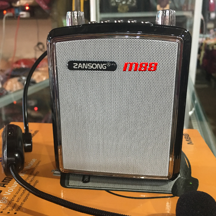 LOA TRỢ GIẢNG ZANSONG M88 CHỐNG HÚ, THỜI GIAN SỬ DỤNG LÂU, MÍC  KHÔNG DÂY UHF BẮT XA TƠI 50M
