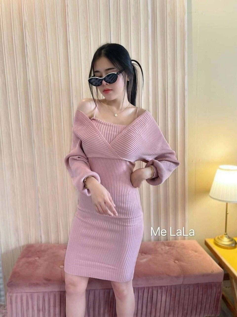 Đầm body gân phối yếm