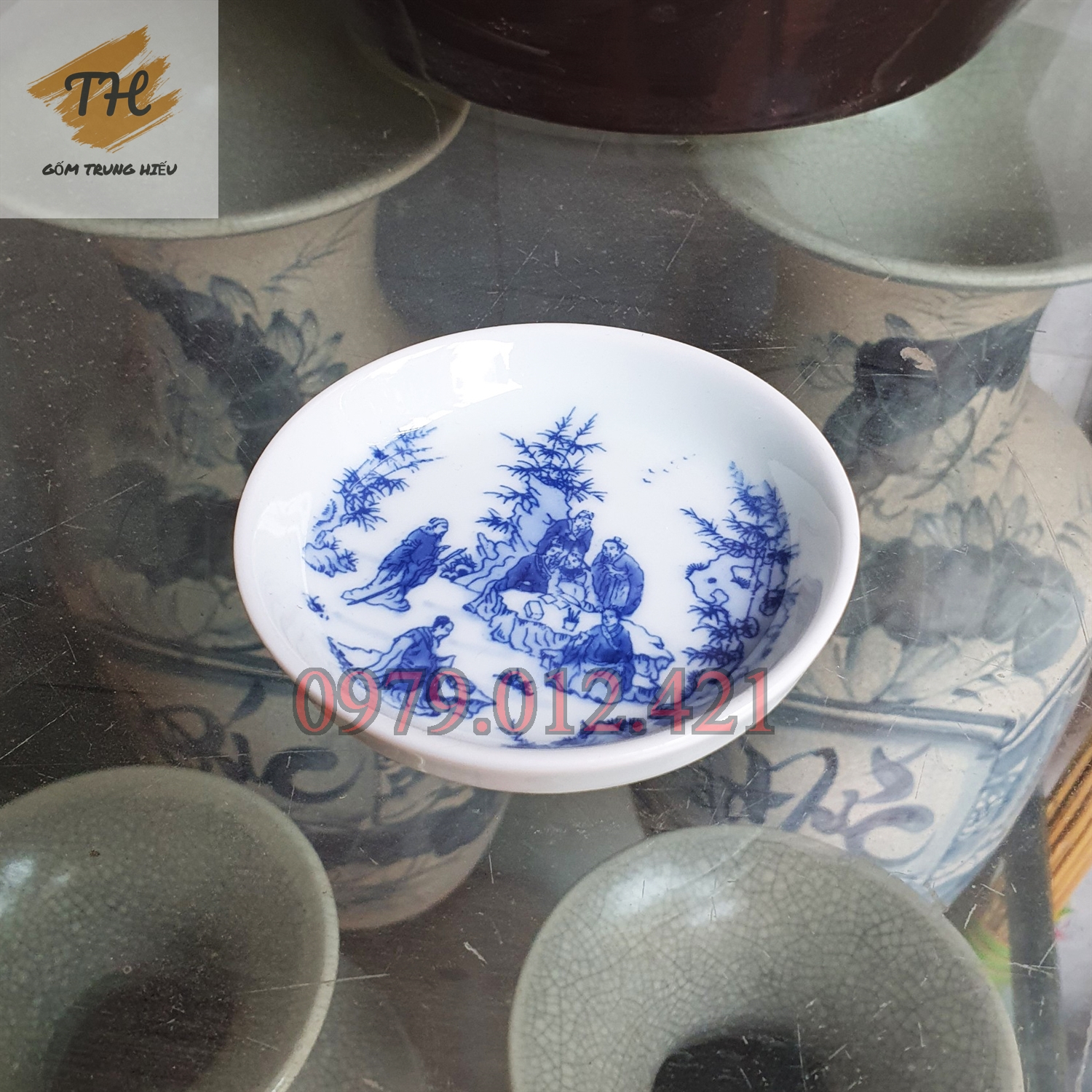 Chén, đĩa lẻ men lam Bát Tràng