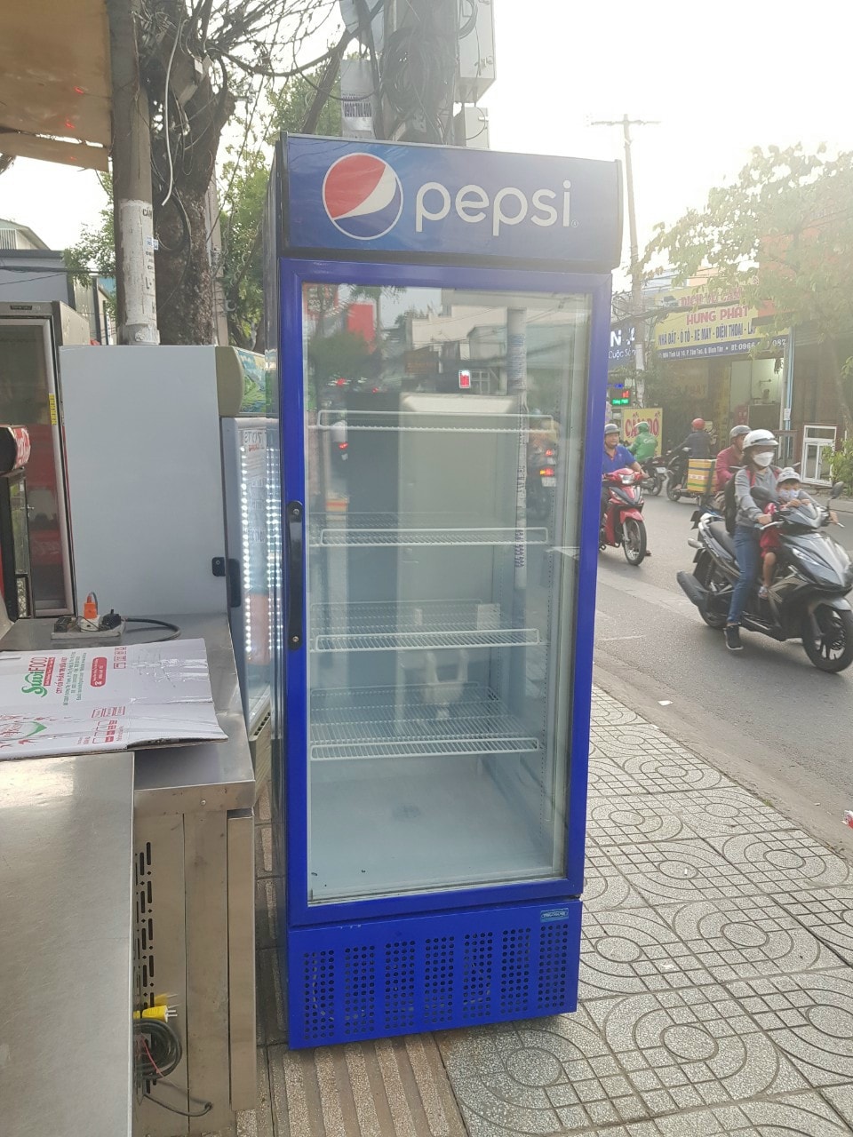 tủ mát hiệu pepsi dung tích 700L nhập khẩu thái lan mới 95%