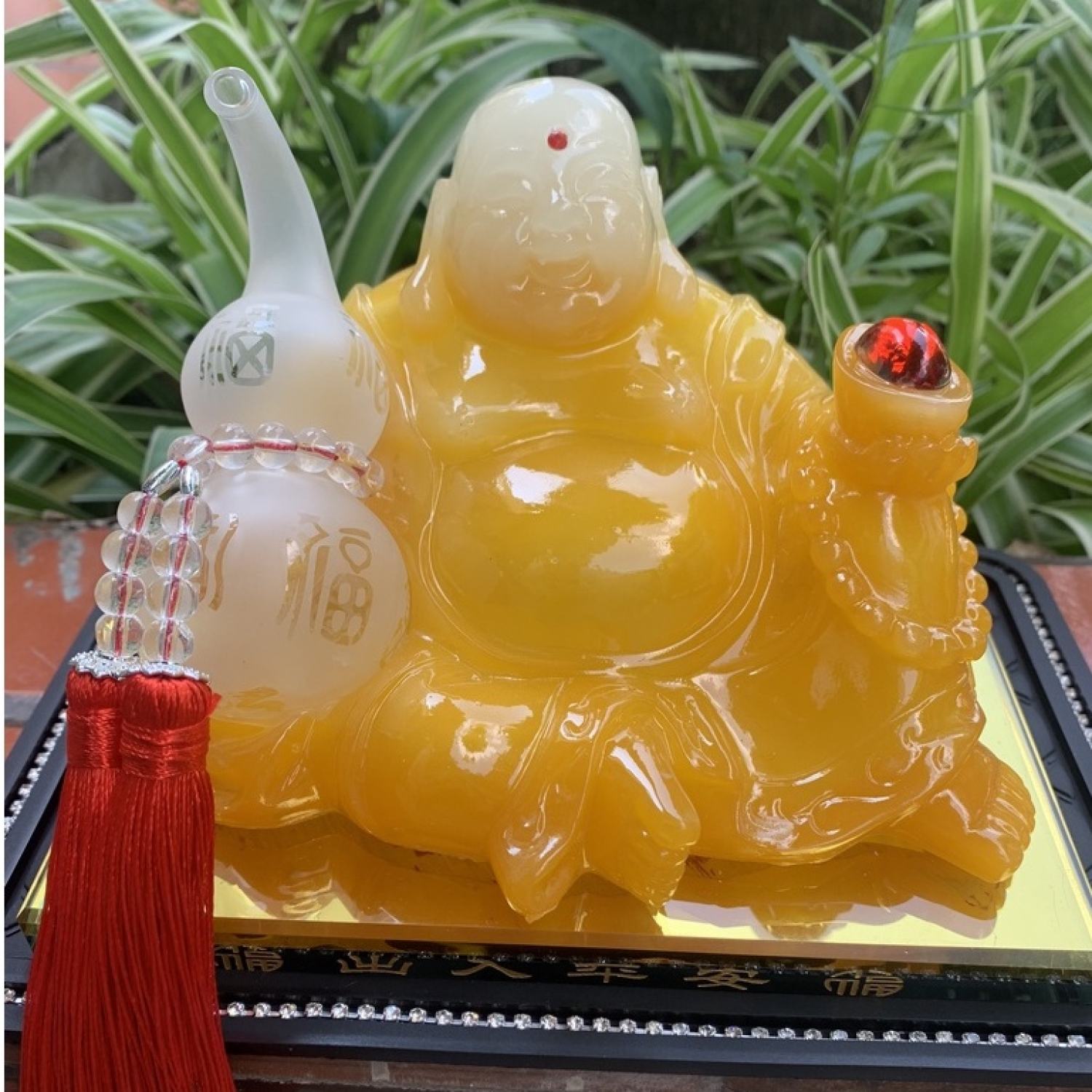 Tượng phật di lặc cầm quả hồ lô - tượng phật ngọc trang trí taplo,bàn làm việc