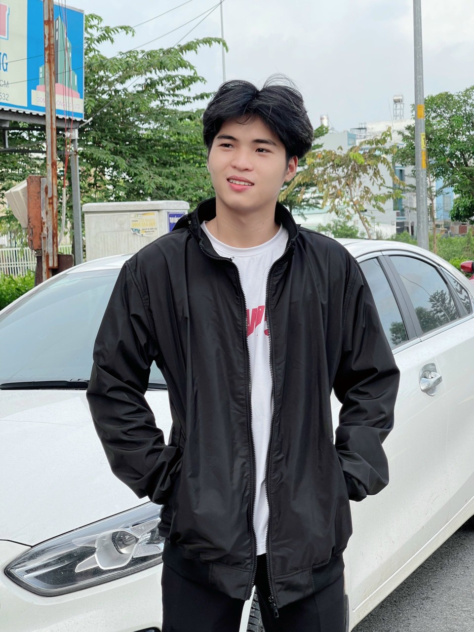 Áo khoác dù lót das có nón rời kèm túi trong tiện lời_tp