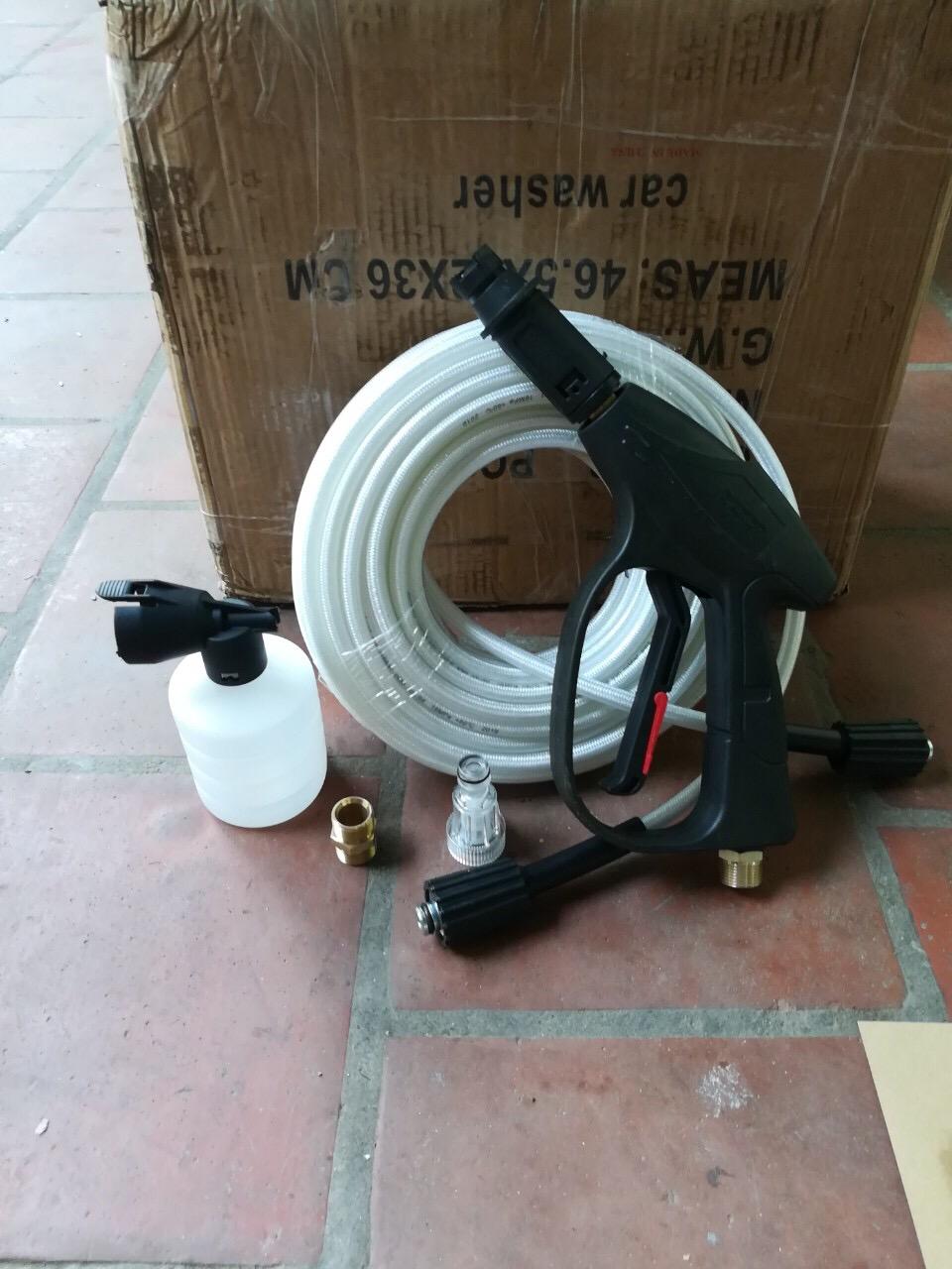 dây rửa xe 20m + vòi rửa xe + đầu nối +bình tạo bọt