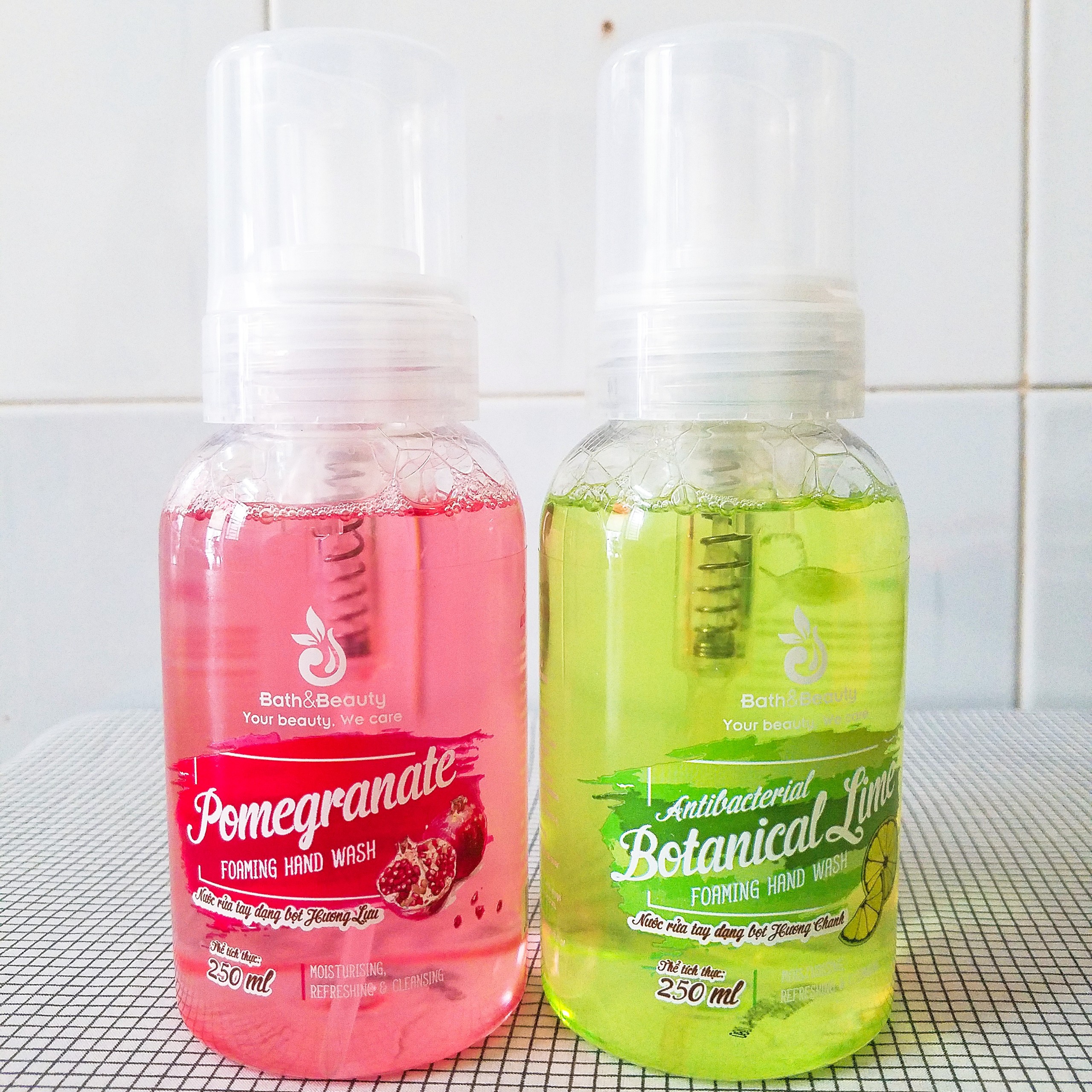 Nước Rửa Tay Dạng Bọt Good Look (250ml) - Dây Chuyền SX Từ Hoa Kỳ - Hương Chanh/Lựu