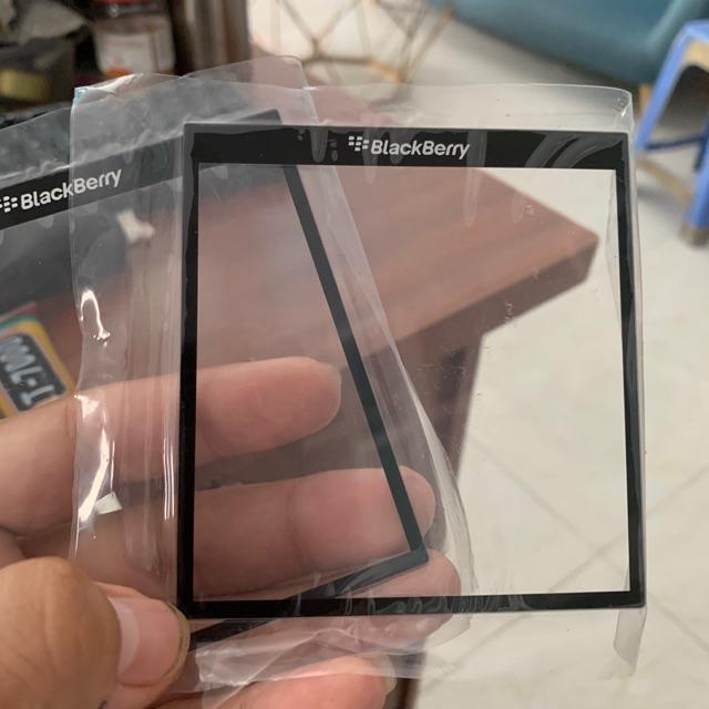 Kính ép điện thoại BB Passport Thường và Passport SE