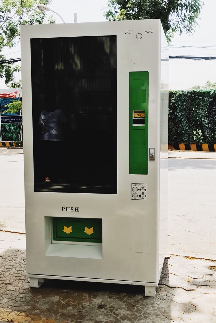 5 Máy bán hàng tự động TCN-D720-8C (22SP) - 48 slots và 5 máy bán hàng tự động TCN-D720-6G (22SP)