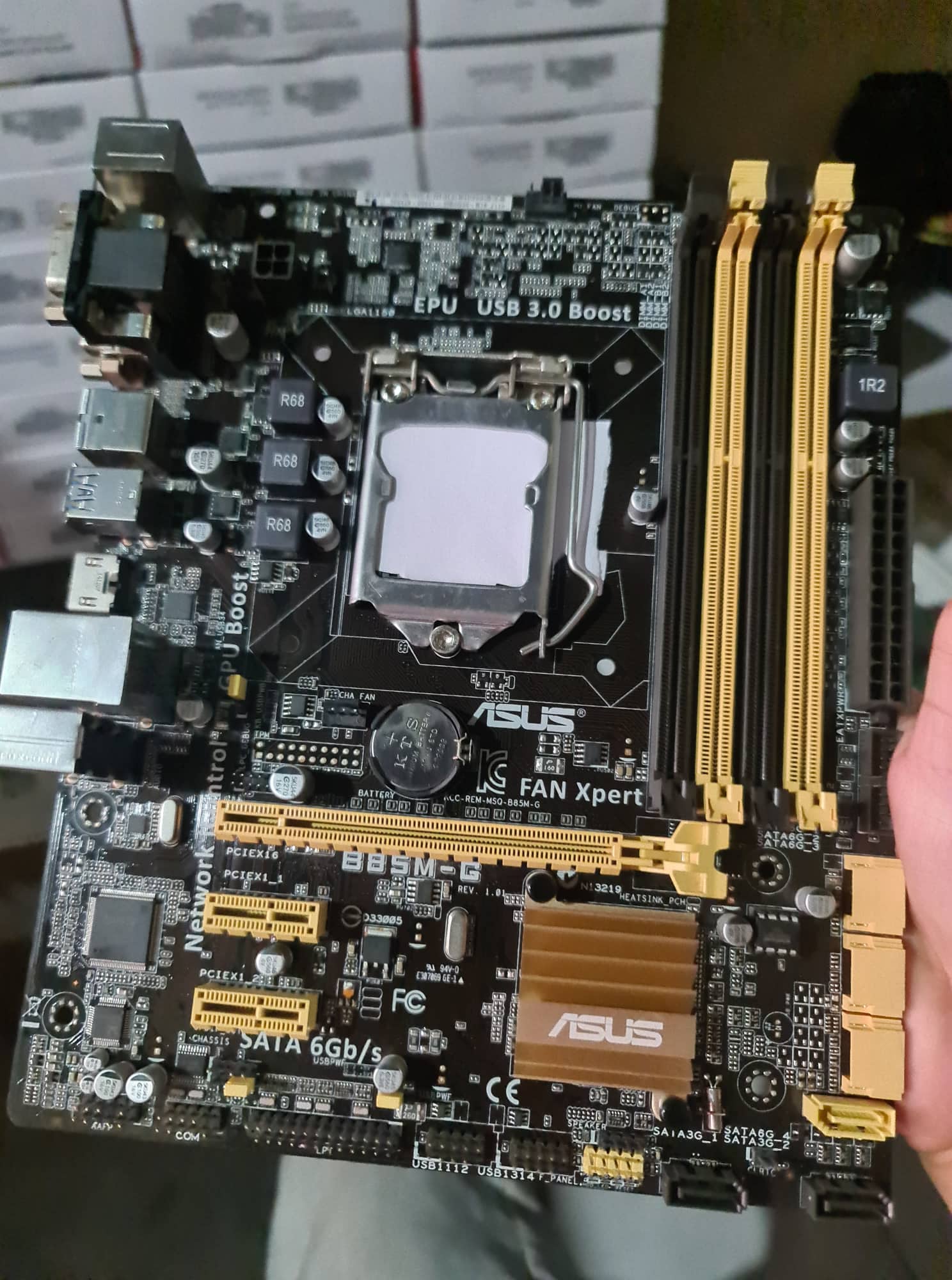 Bo mạch chủ - mainboard - main b85 gigabyte, asus