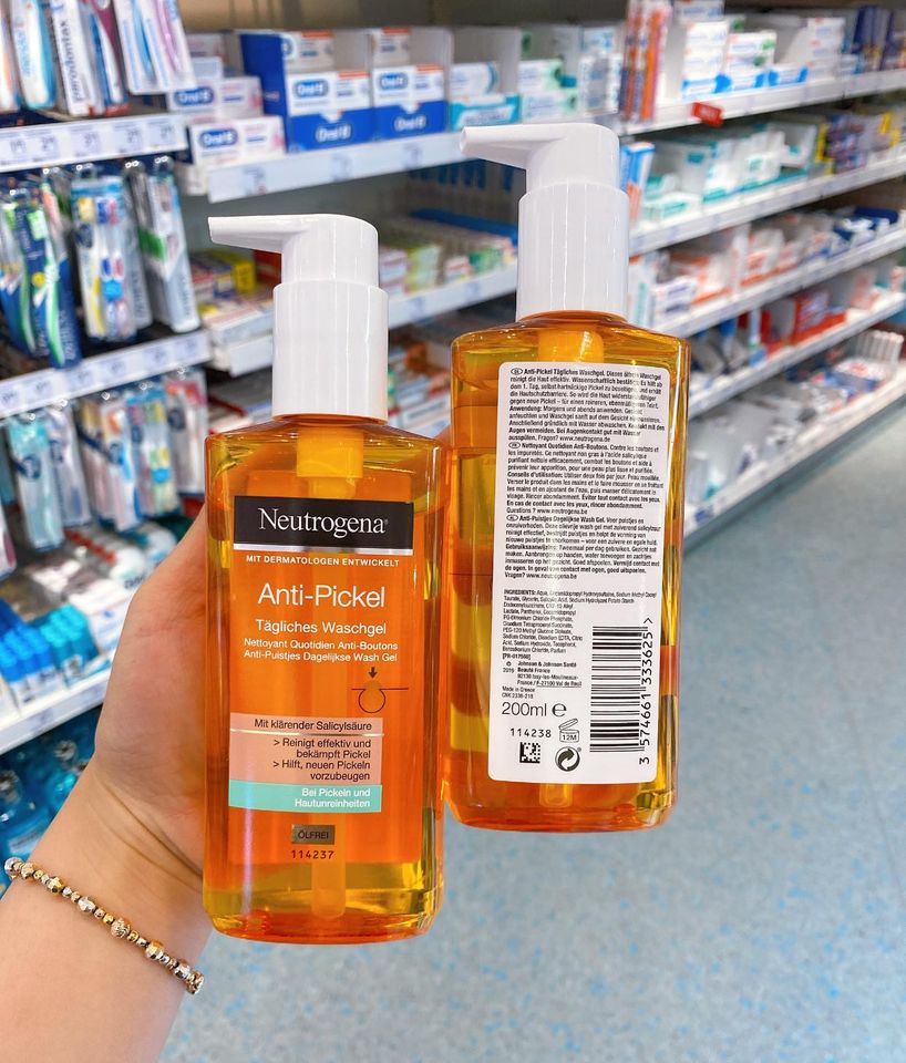 Sữa Rửa Mặt Không Dầu Giảm Mụn Neutrogena Anti-Picked Dạng Gel Nội Địa Đức