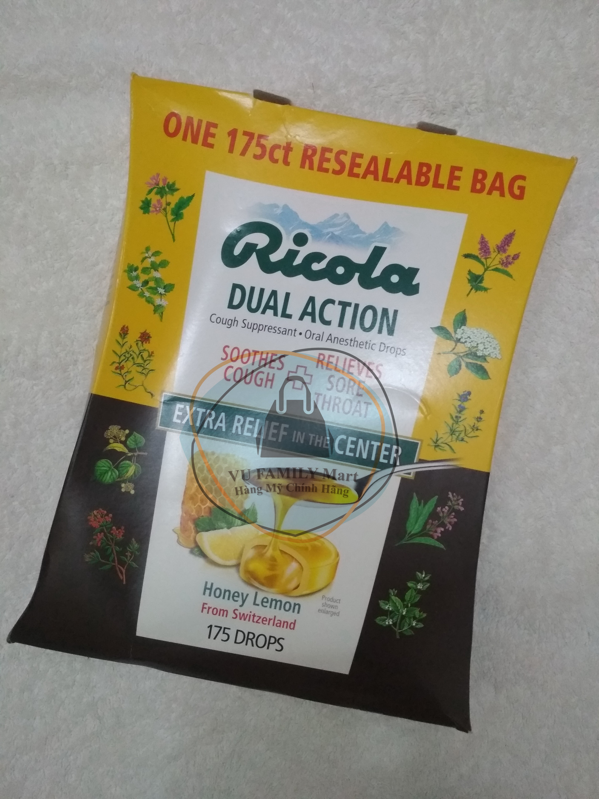 Kẹo ngậm trị ho ricola nhân chanh mật ong