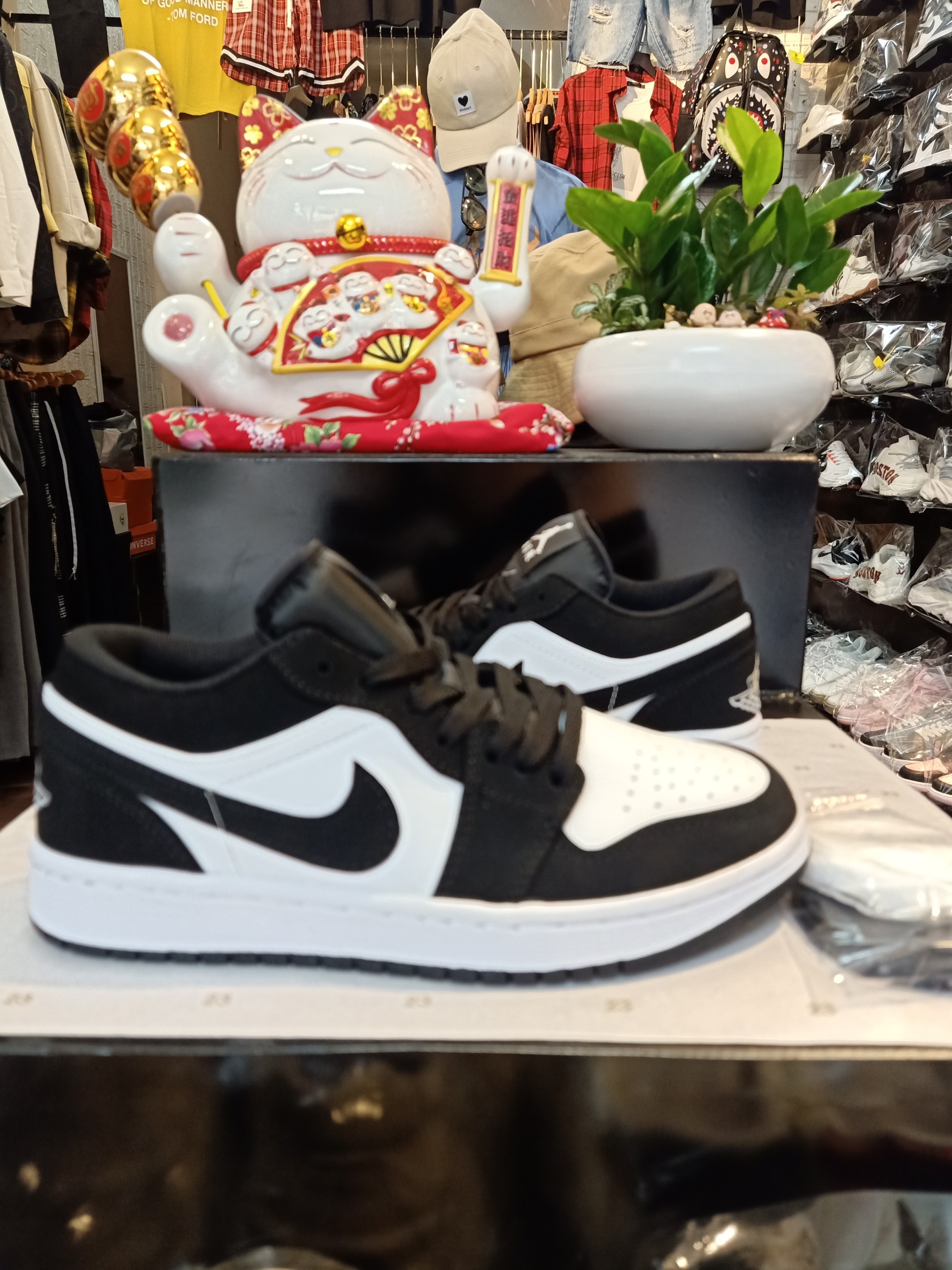 Giày thể thao air jd low đen trắng cổ thấp